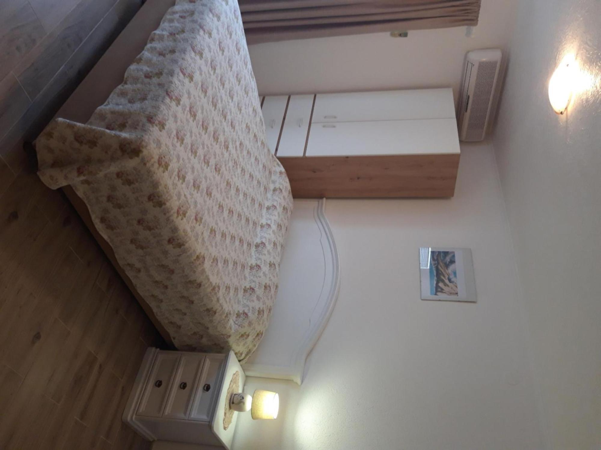 טוצפי Rooms Nikola מראה חיצוני תמונה